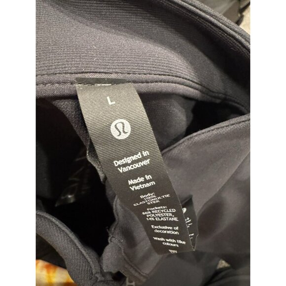 NWT Lululemon Sojourn Jacket Black Large LOGO - Picture 4 of 7